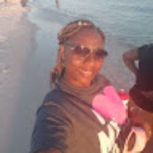 Meet your Posher, Ebonie